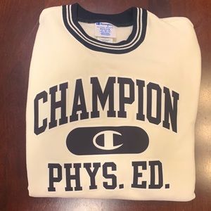 NEW! Champion sweatshirt, Medium, off white